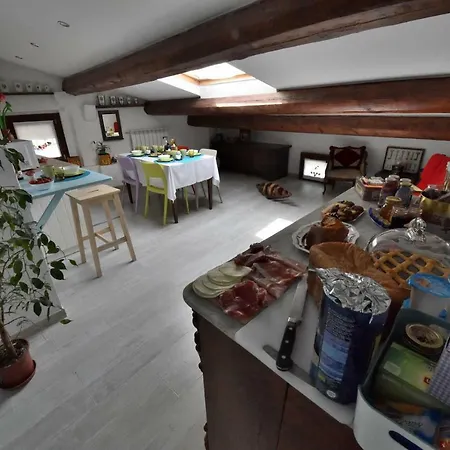 Mimi Bed & Breakfast